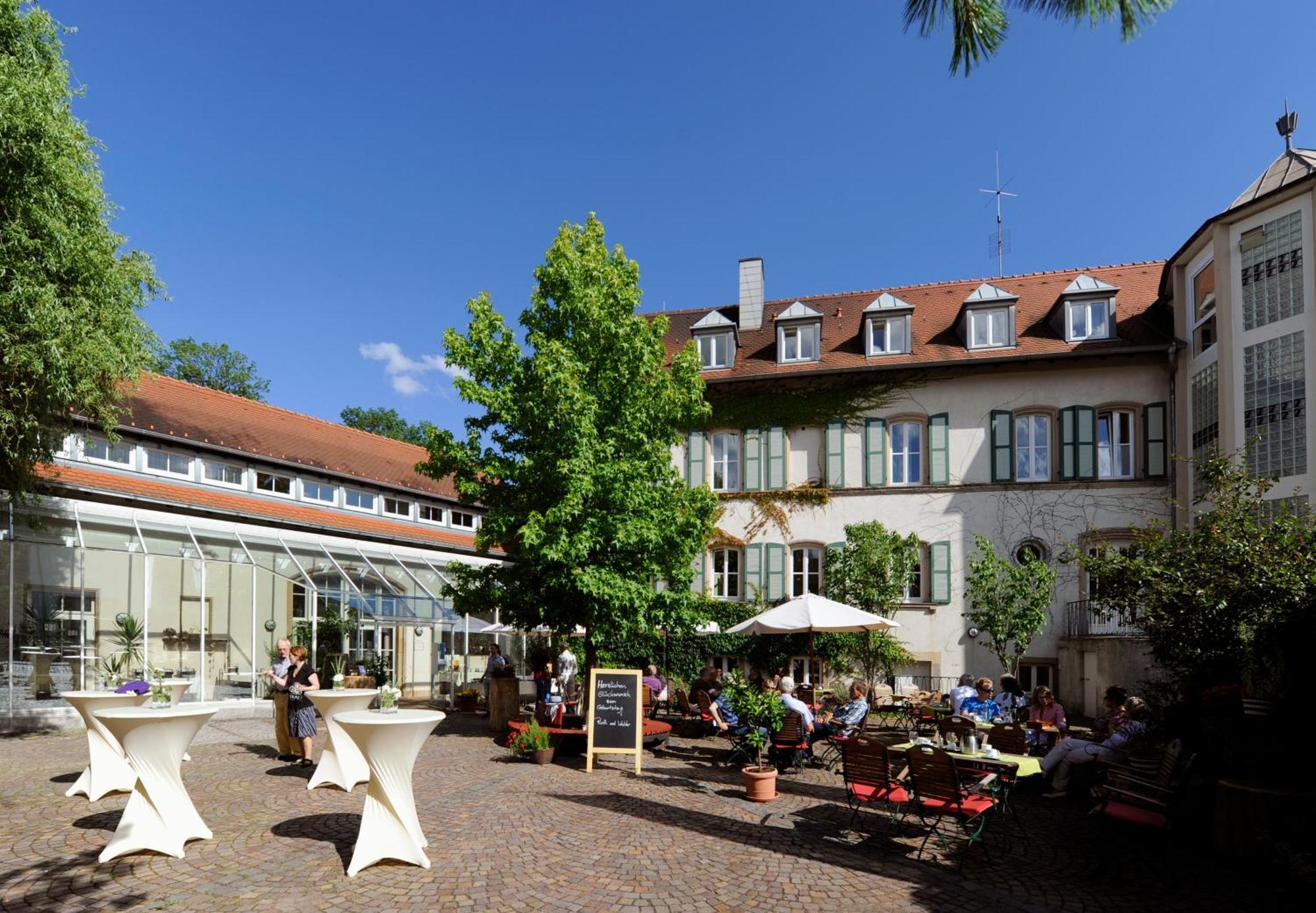 Stiftsgut Keysermuehle Klingenmünster Buitenkant foto